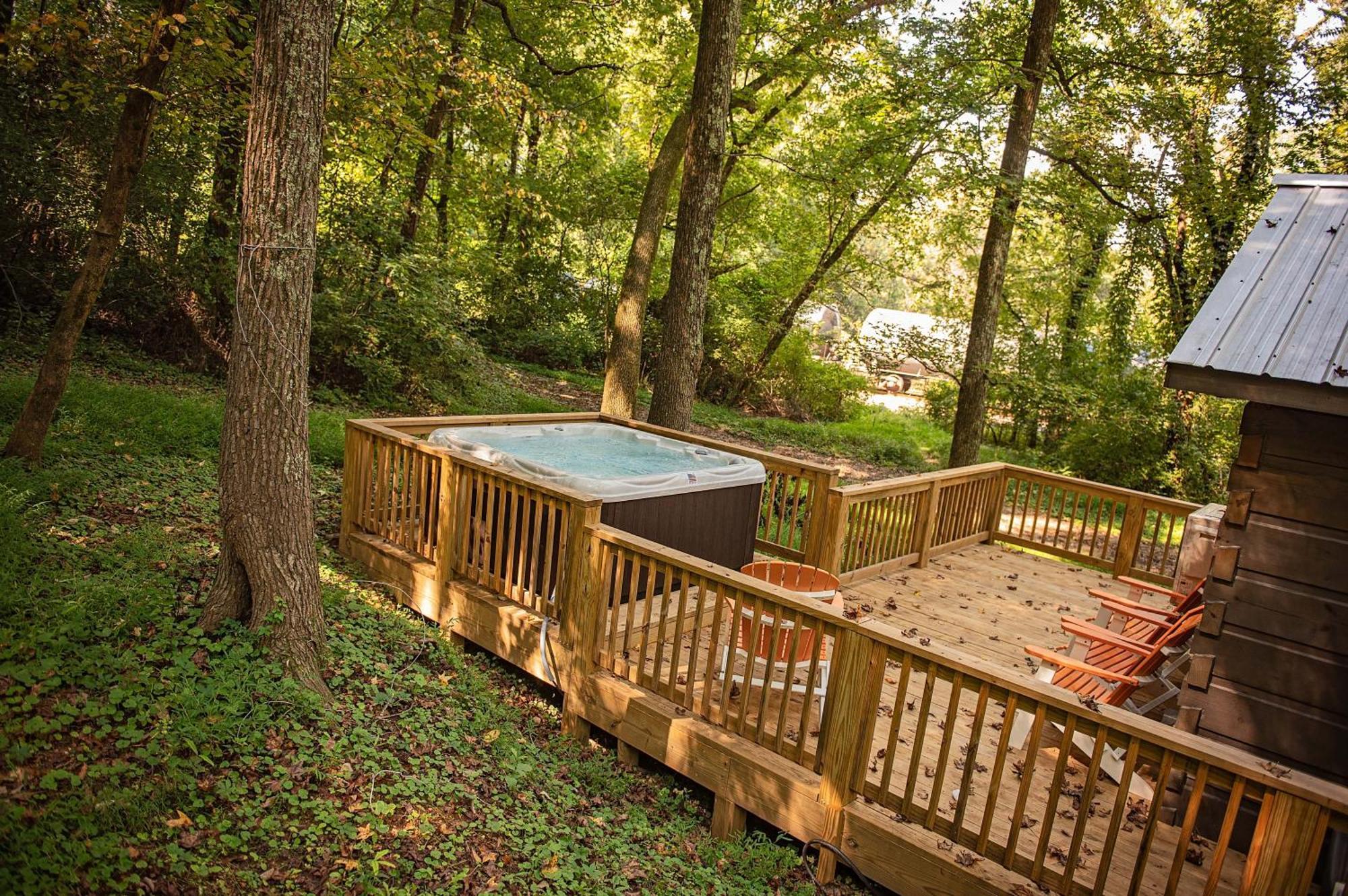 Lena Cabin Wooded Tiny Cabin - Hot Tub Τσαττανούγκα Εξωτερικό φωτογραφία
