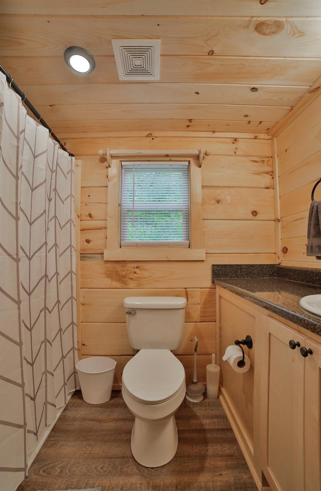 Lena Cabin Wooded Tiny Cabin - Hot Tub Τσαττανούγκα Εξωτερικό φωτογραφία
